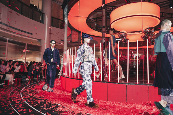 DGÊÓѶ¡¤(ÖйúÇø)¹Ù·½ÍøÕ¾