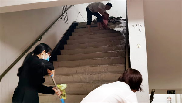 DGÊÓѶ¡¤(ÖйúÇø)¹Ù·½ÍøÕ¾